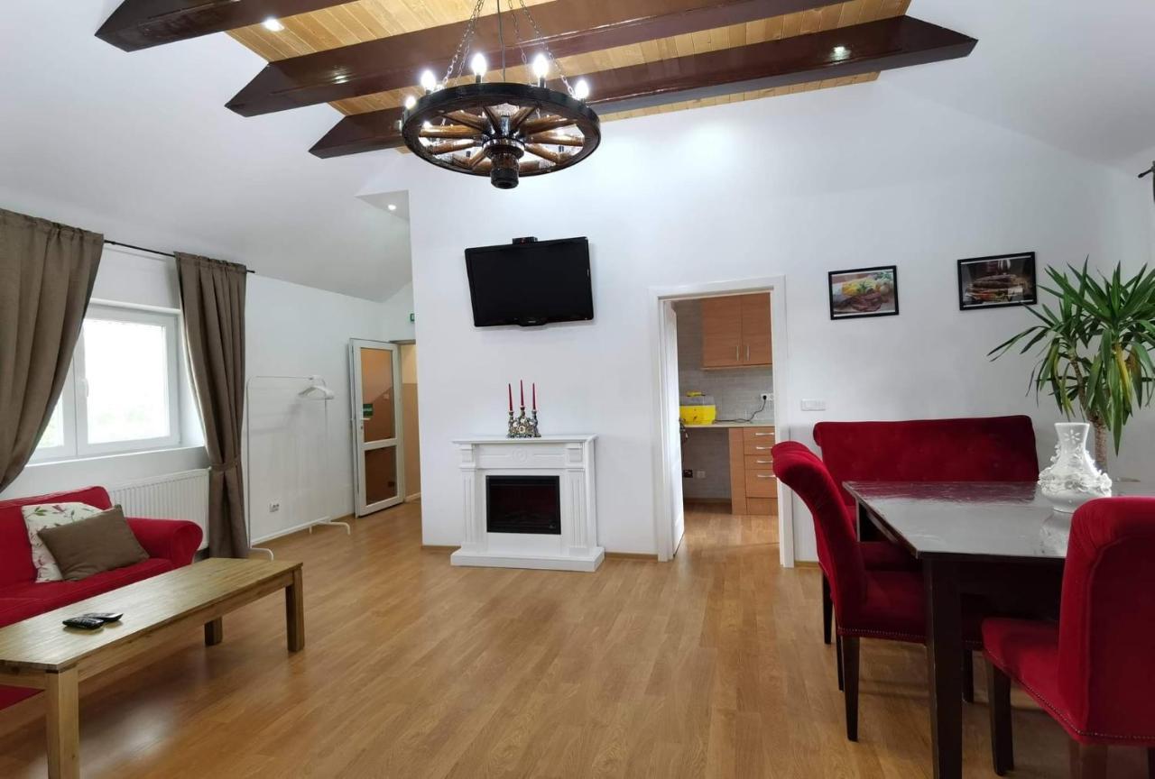 Apartament 2 Camere - Casa Divertis Μπουζάου Εξωτερικό φωτογραφία