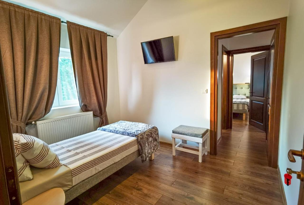 Apartament 2 Camere - Casa Divertis Μπουζάου Εξωτερικό φωτογραφία
